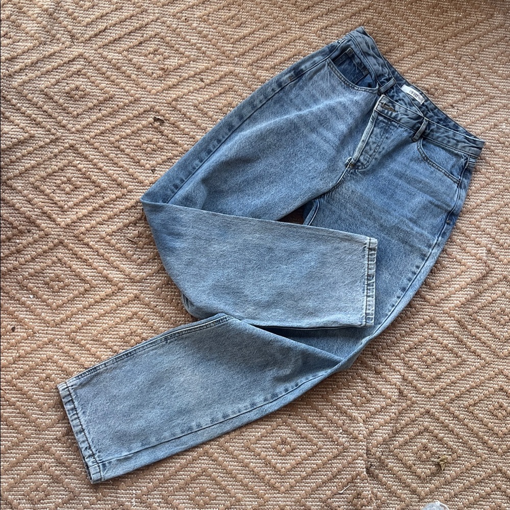 12th tribe - Asymmetrical light jeans